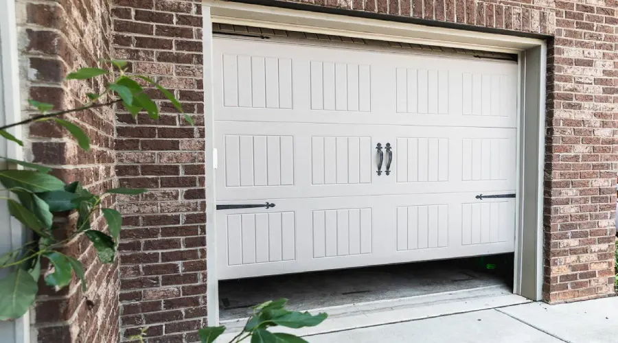 5-common-garage-door-problems